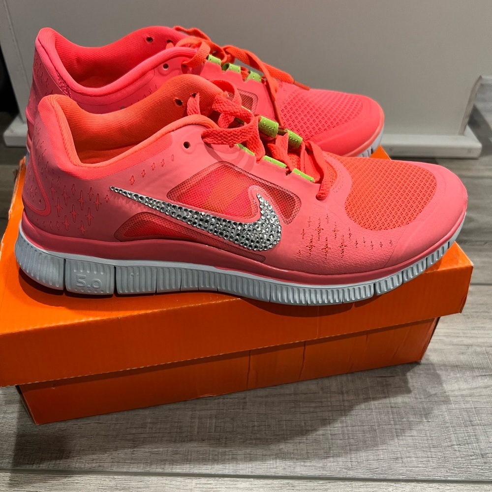 Brand New Womens Nike Free Run 3